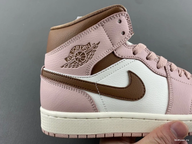 Mid BQ6472-620 1   Air Feasts Jordan 0315